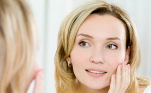 Why visit a comprehensive eye care center in Laguna Hills?