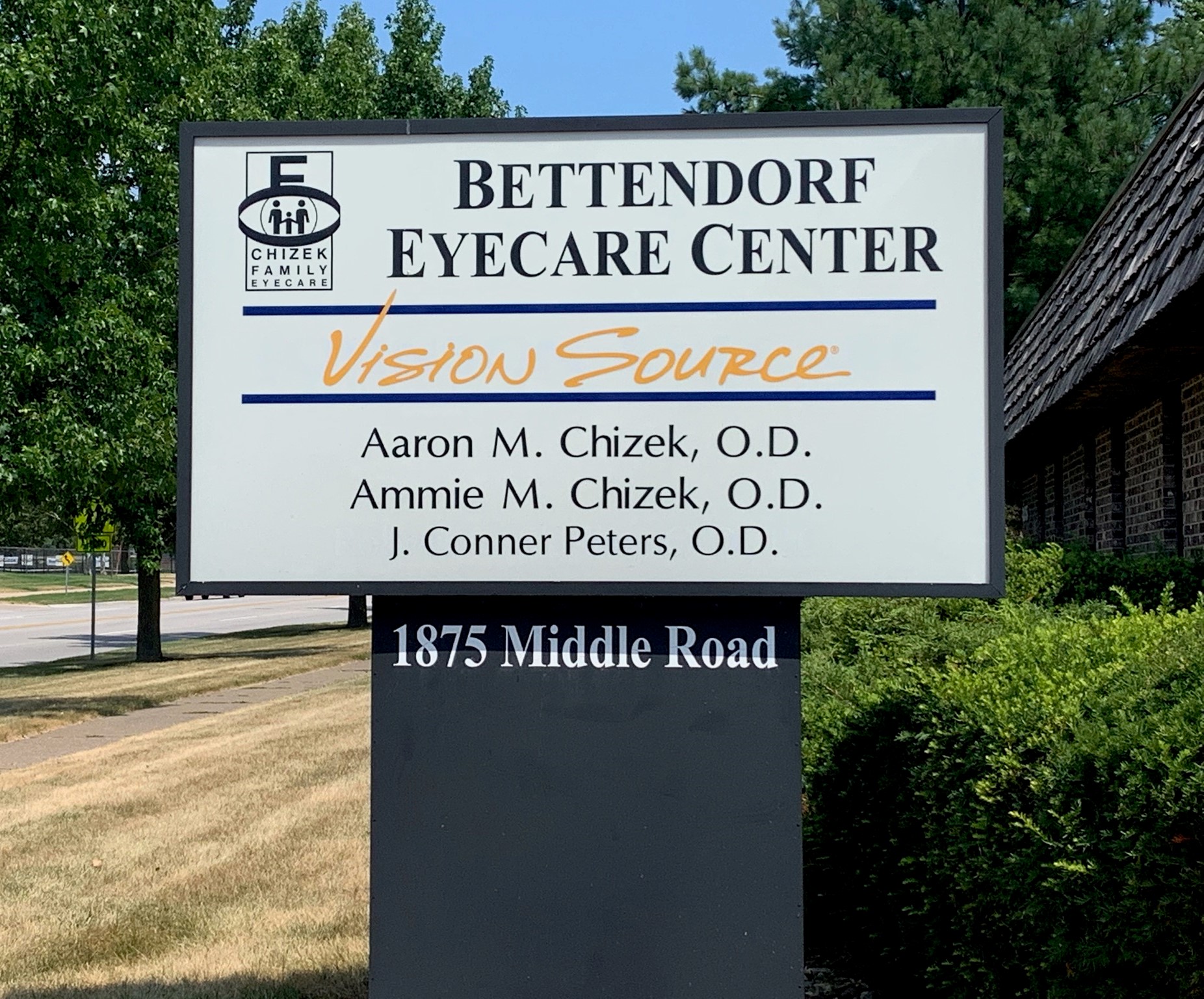 About Bettendorf Eyecare Center